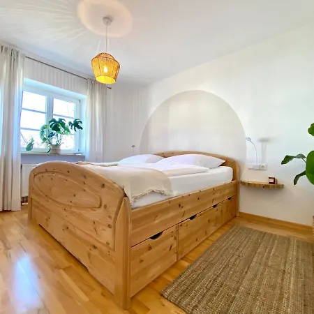 דירה Boho Apartment Mit Balkon I Tiefgarage I Zentrum