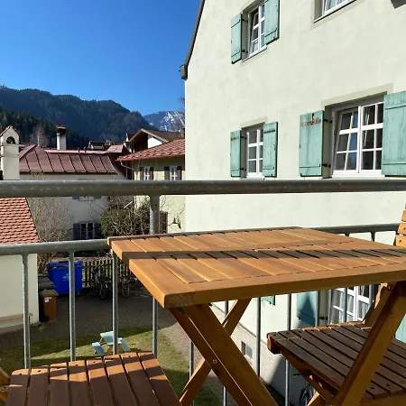 Boho Apartment Mit Balkon I Tiefgarage I Zentrum Füssen