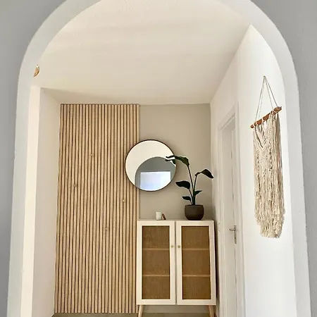 Boho Apartment Mit Balkon I Tiefgarage I Zentrum דירה Füssen