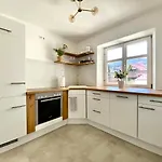 Апартаменты Butler Boho Boutique Netflix